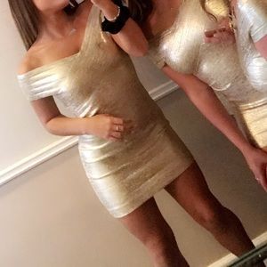 bebe off the shouldee bodycon